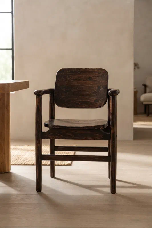 Dining room seating idea for cozy, linger-worthy meals